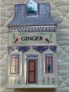Lenox Vintage 1989 Collectible Porcelain Ginger Spice Village Jar House
